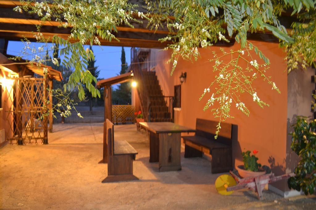 B&B Le Stagioni Castel Del Monte  Ngoại thất bức ảnh