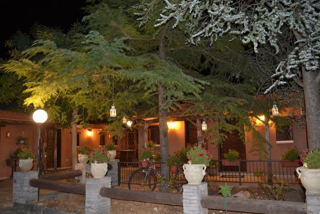 B&B Le Stagioni Castel Del Monte  Ngoại thất bức ảnh